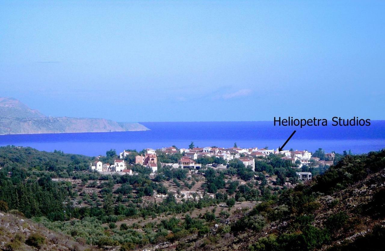 Heliopetra Independant Studios -Village Close To Beaches -Sharing A Large Pool Koprana المظهر الخارجي الصورة